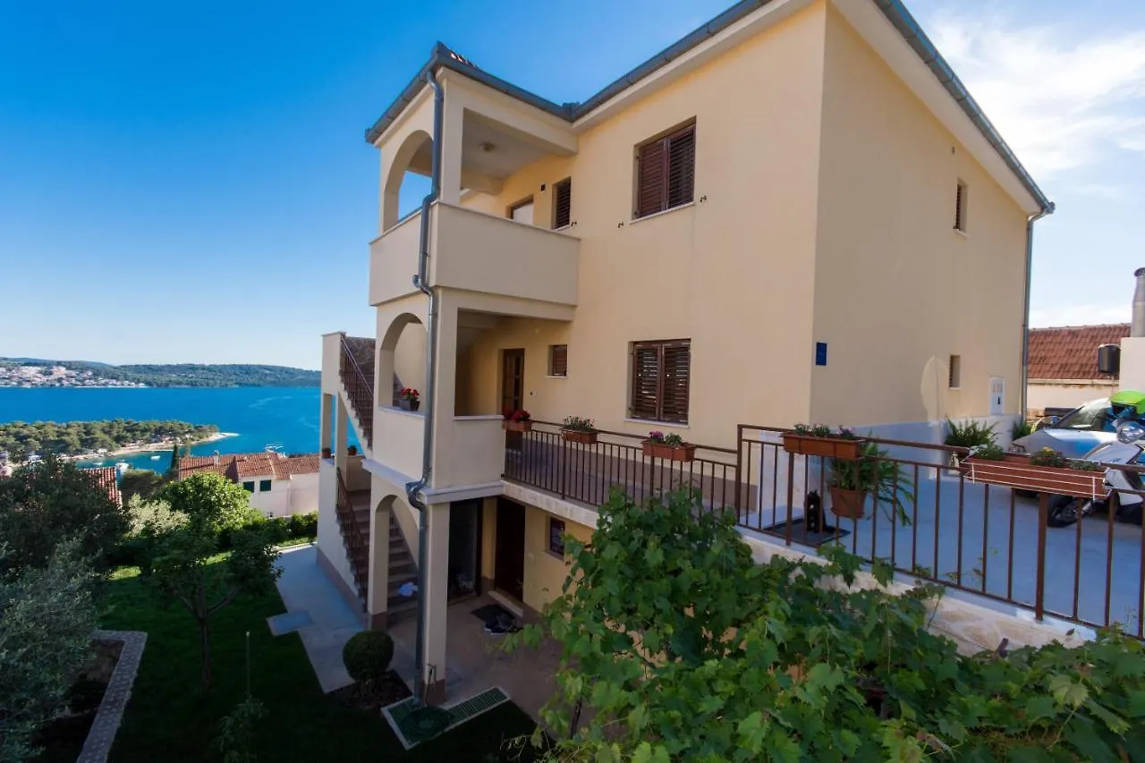 Apartment Ivana Traù