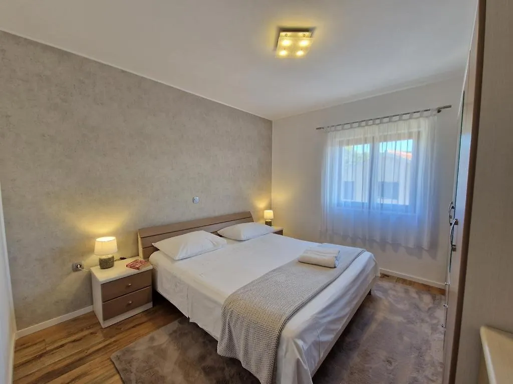 Apartment Ivana Traù